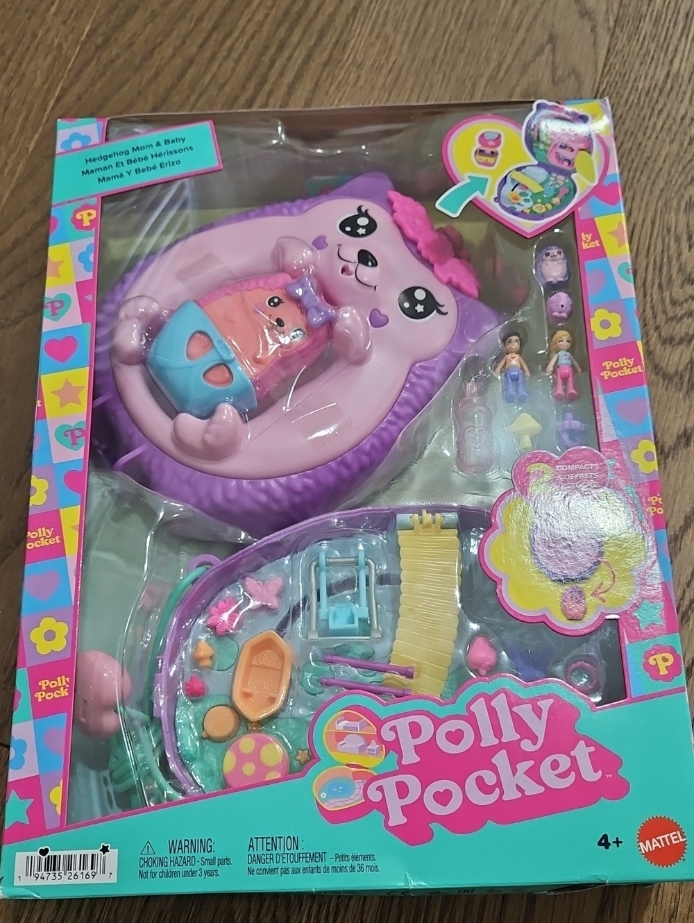 Polly Pocket Hedgehog Mom & Baby Purse Playset with 2 Dolls & 16 Accessories Inc
